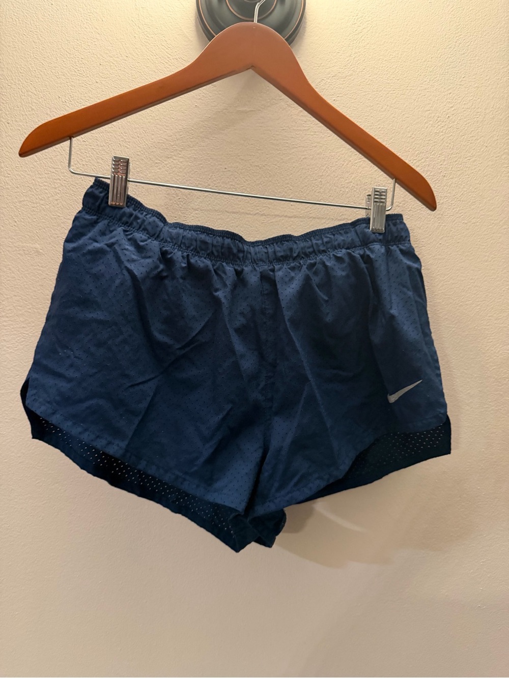 Nike Dri-FIT Navy Blue Perforated Running Shorts Womens Size Medium